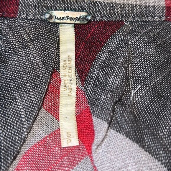 FREE PEOPLE Red Plaid Ruffle Detail Peppy Top-S - Picture 8 of 9